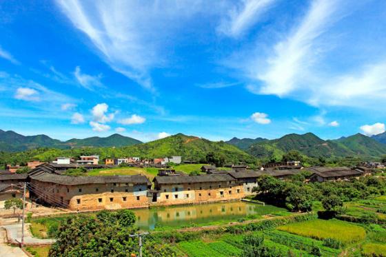 �������ݣ�ׯ����¥