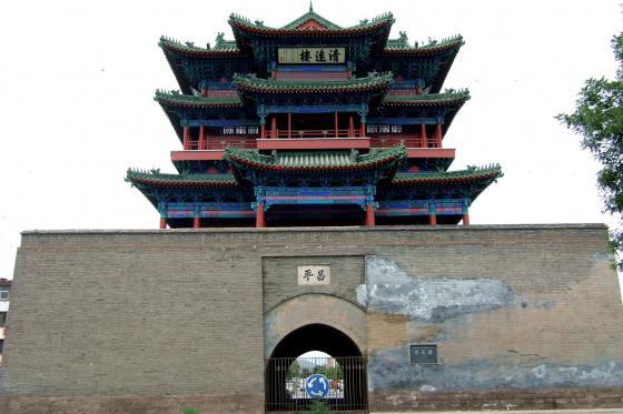 ȫ���ص����ﱣ����λ����Զ¥