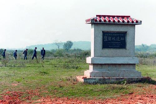 ȫ���ص����ﱣ����λ����������ַ