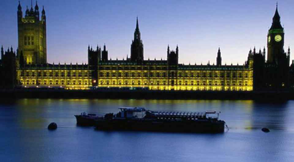 ����ͼλ�ڶ��޺��ذ������������ڶ������