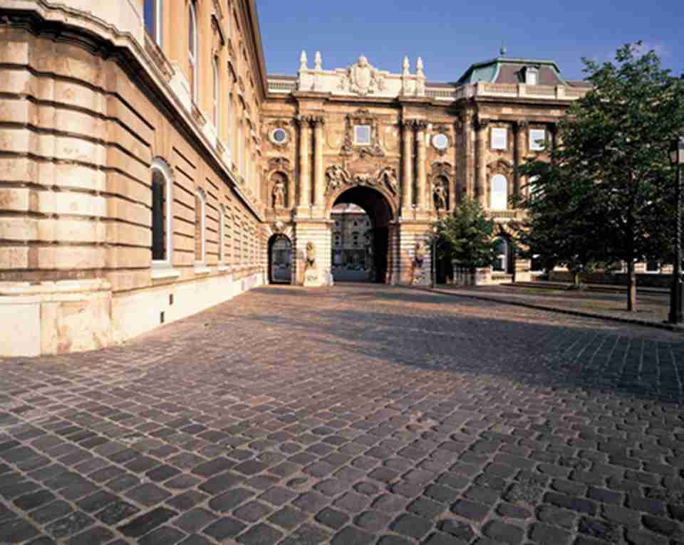 �õ������������簢����ķ�����Ǻ͸���ʽ����Ǳ����ż�