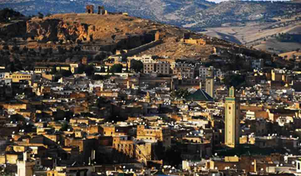 ���ڶ�סլ֮�䣬�����࿰�Ʒ����ľ�������