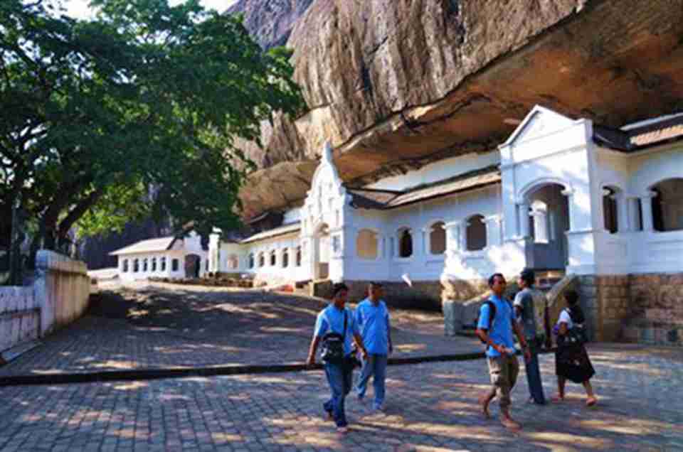 ʯ�����ұڶ���