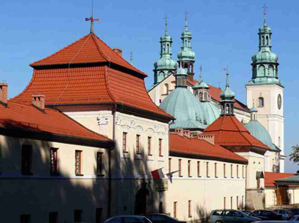 ���������ն��˹����һ���������羰���ڽ��ں�����һ�����Ļ�����