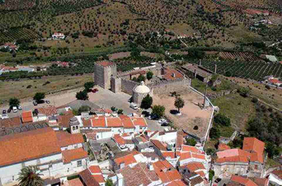 ��פ���ı߾����򰣶���˹����������£�λ��������������������������˹