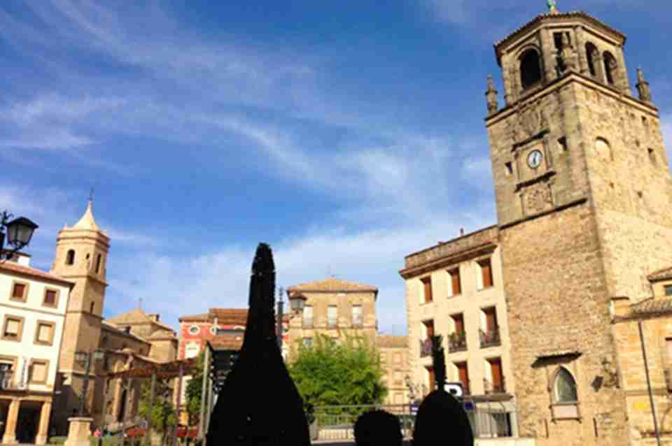 ��Τ��ͰͰ��������ո���ʱ�ڵĽ���Ⱥλ���������ϲ�