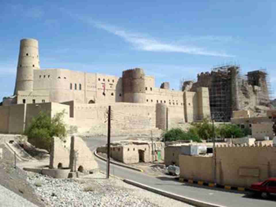 �ͺ���Ҫ���ĳ�ǽֱͨѲ��С·