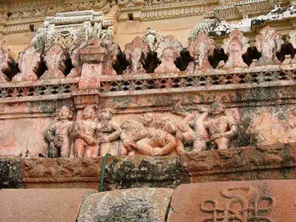 ��Ƥ��ʢ���ս���450��󣬴������Ľ�������ϡ���Կ��������ׯ�ĹŴ���ͳ