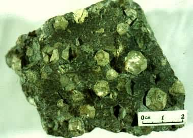 ����ʯ����