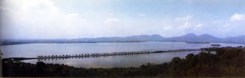 ������ĺ���������ͼΪ�׵̾�ɫ