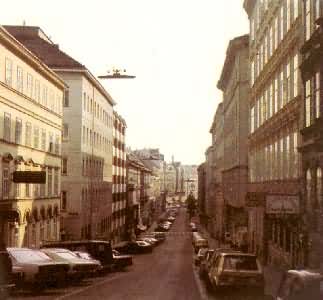 �µ���άҲ�ɽ־�