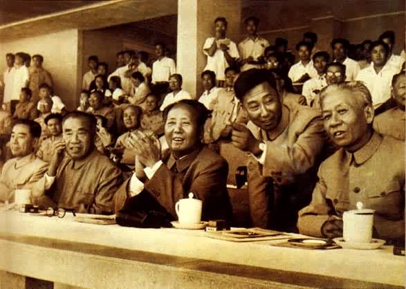 ë�󶫡������桢��¡��ܶ�����1965����еĵڶ���ȫ�˻���ϯ̨��