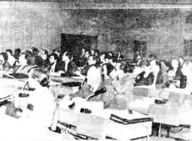 �й����������ų�ϯ1990���ڵ¹��ٿ��ĵ�27����ʵ���Բ������