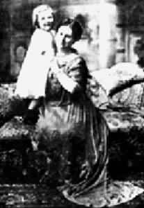 �������ȼ���Ů��