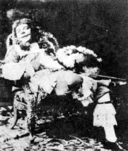 ��¿������ݵġ���Ц��Ů���ӡ�