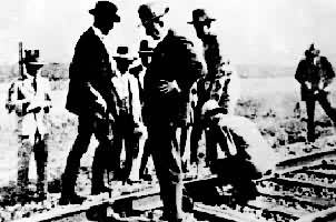 ����������һ�������������顰��һ�ˡ��±�